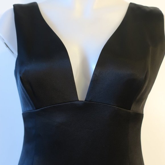 NWT Womens L'Agence Black Sleeveless Satin Sheath Dress 6 * - Picture 3 of 12
